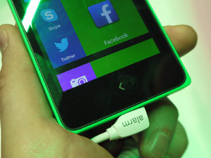 نگاهی به Nokia X 7 نگاهی به Nokia X 2