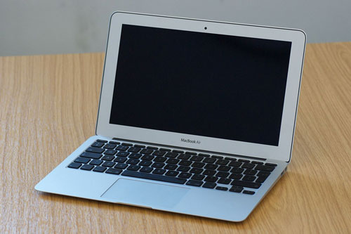 مقایسه مایکروسافت Surface Pro 3 و اپل Macbook Air 11 مقایسه مایکروسافت Surface Pro 3 و اپل Macbook Air